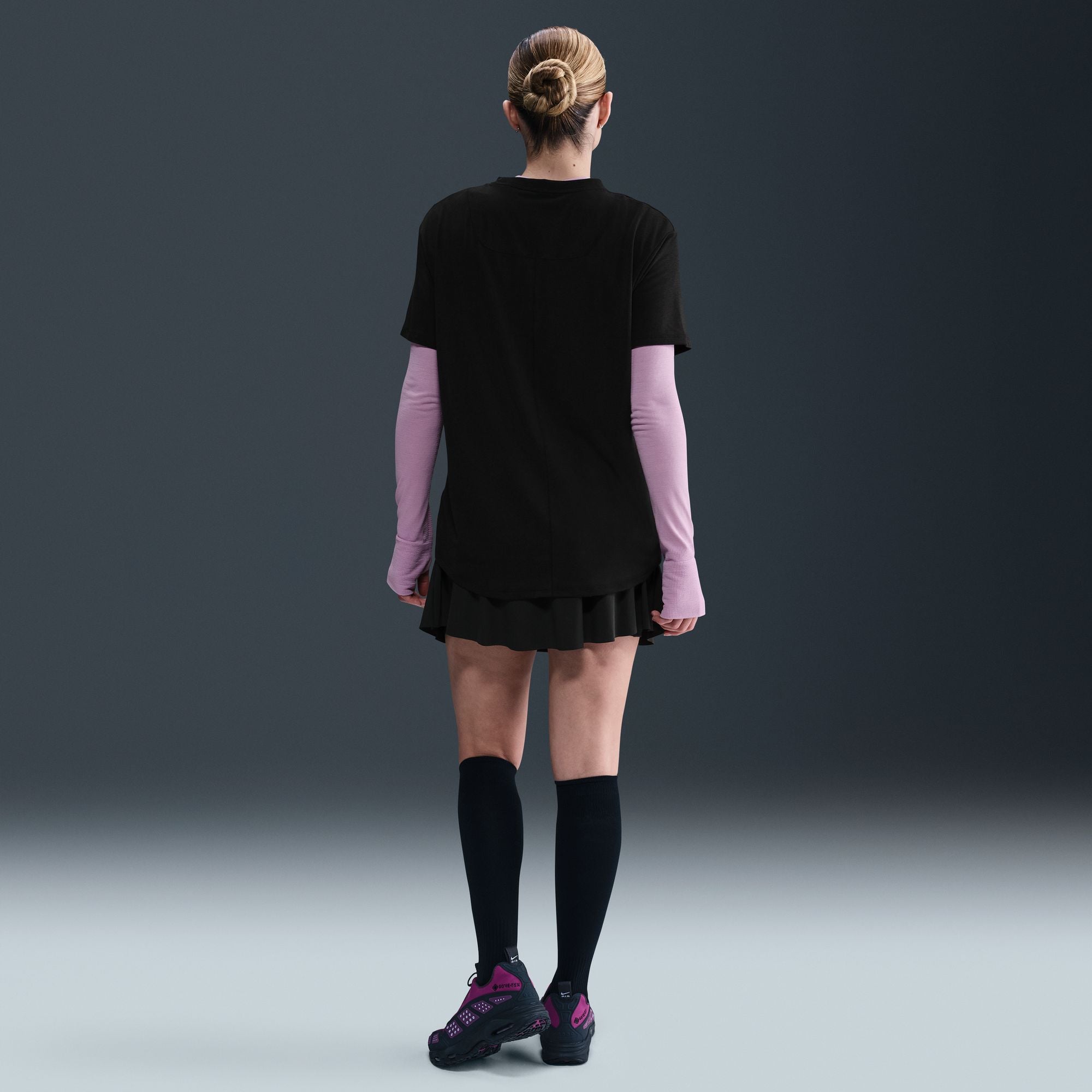 England Relaxed Curved Fit Nike One Dri-FIT Soccer Short-Sleeve Top