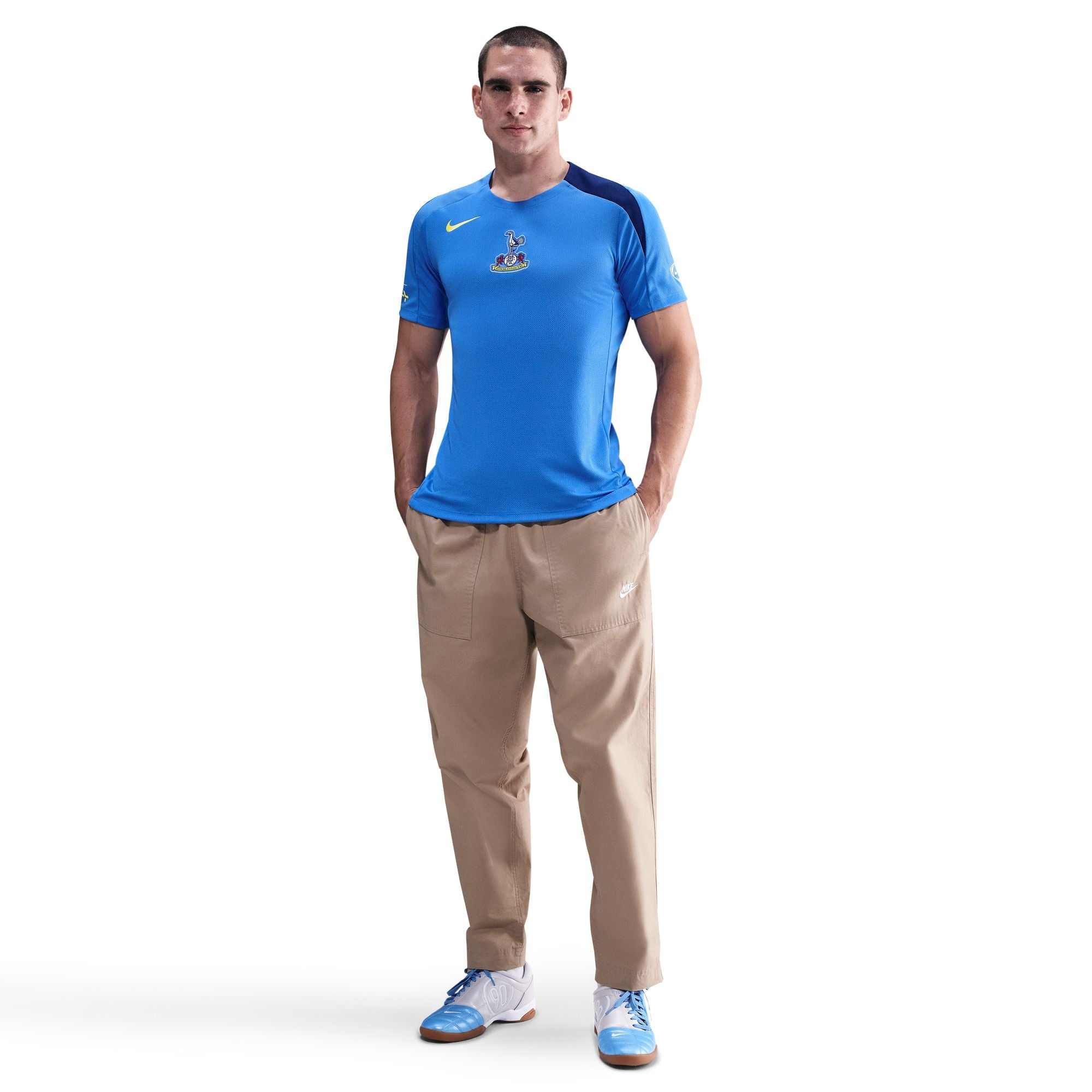 Tottenham Hotspur Strike Third Straight Fit Nike Dri-FIT Total 90 Soccer Short-Sleeve