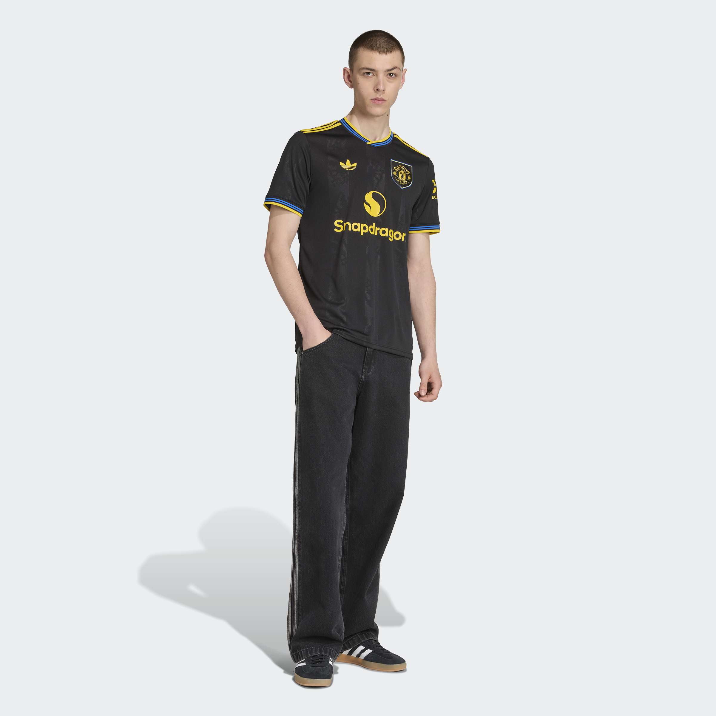Manchester United 2025/26 Third Straight Fit Stadium Jersey
