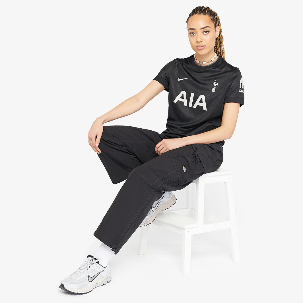Tottenham Hotspur 2025/26 Curved Fit Stadium Away