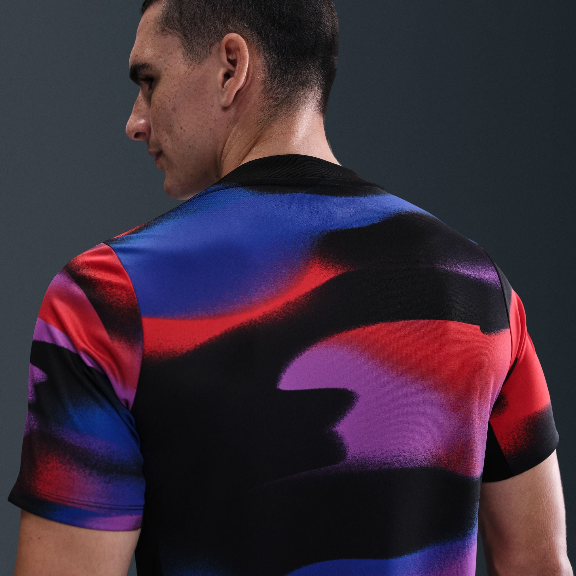 England Academy Pro Straight Fit Nike Dri-FIT Soccer Pre-Match Short-Sleeve Top