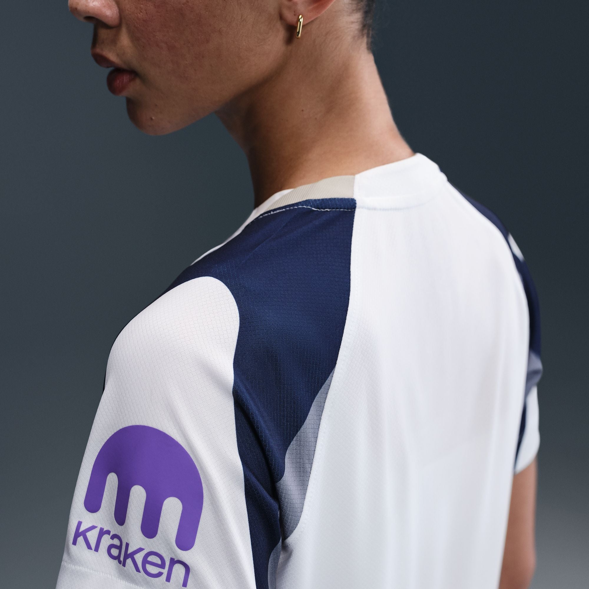 Tottenham Hotspur 2025/26 Stadium Home Straight Fit Jersey