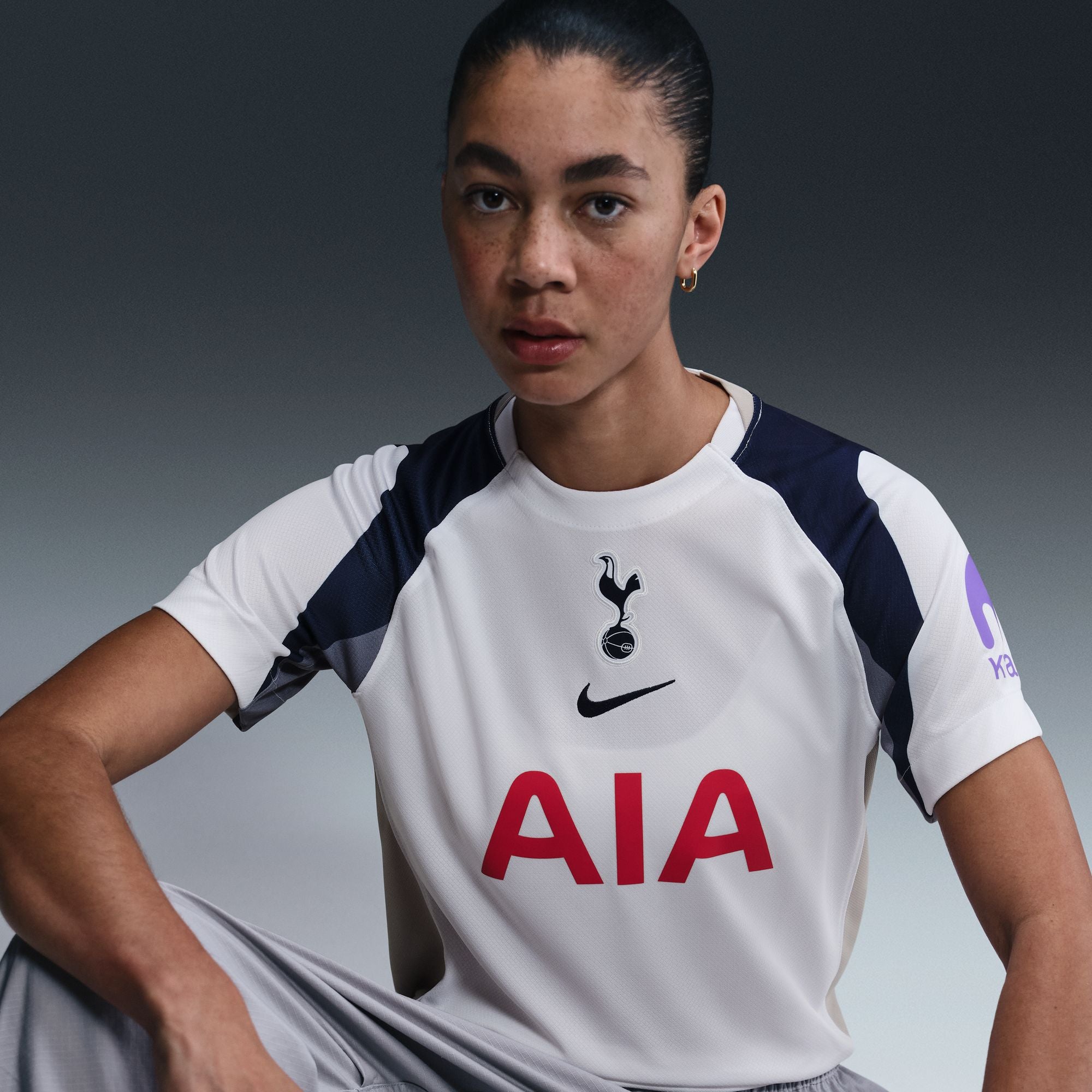 Tottenham Hotspur 2025/26 Stadium Home Straight Fit Jersey