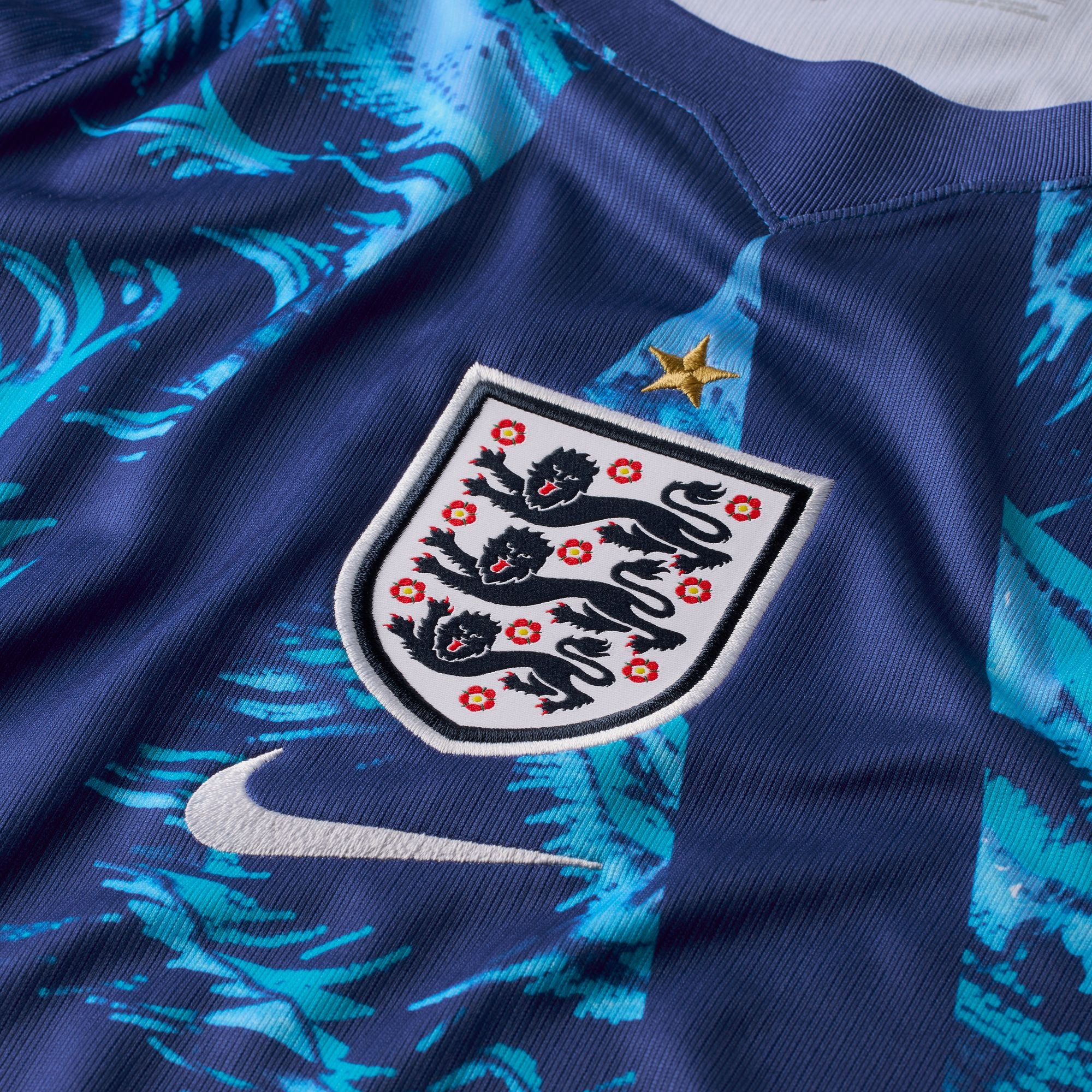 England 2026 Stadium Goalkeeper Straight Fit Shirt