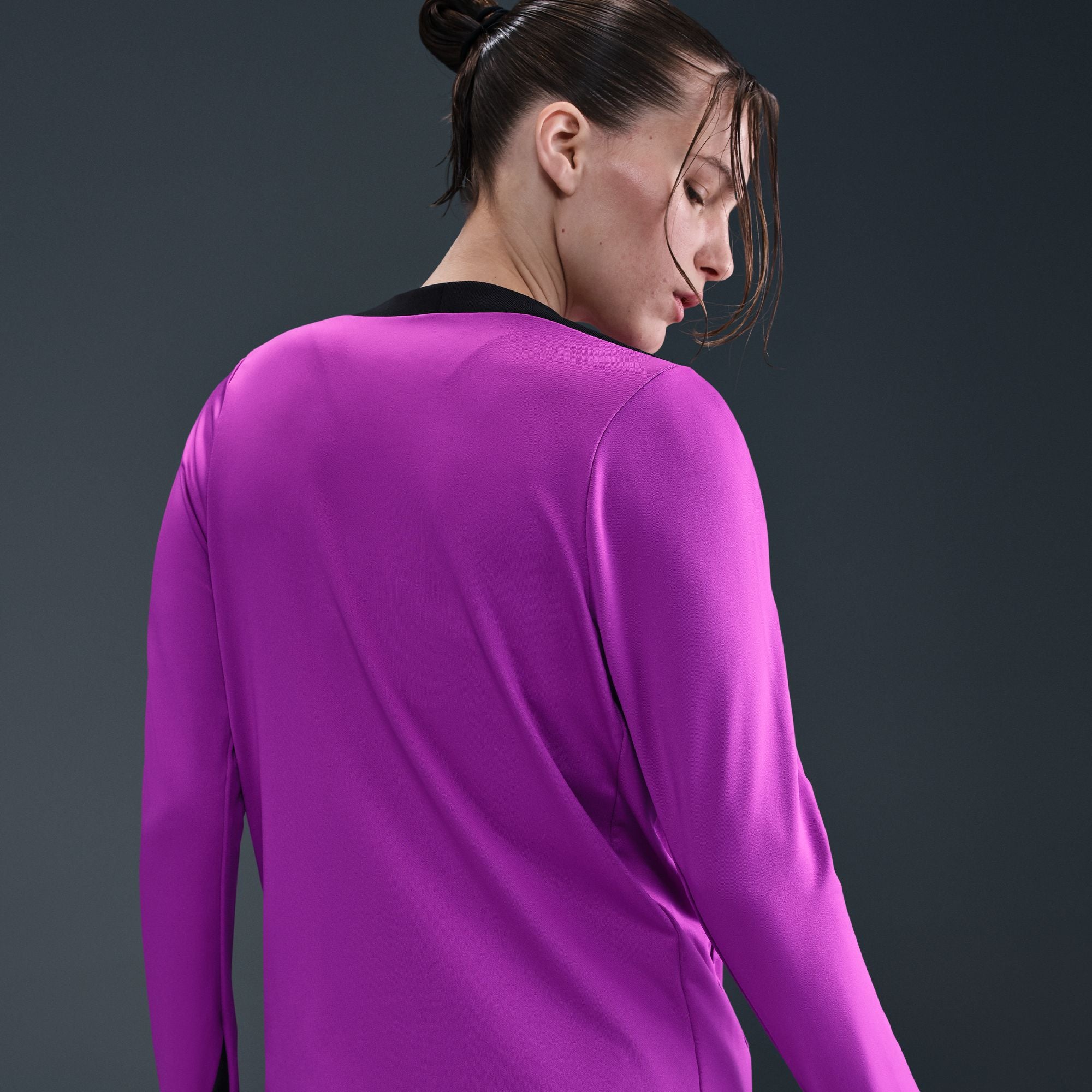 England Strike Curved Fit Nike Dri-FIT Soccer Crew-Neck Knit Top