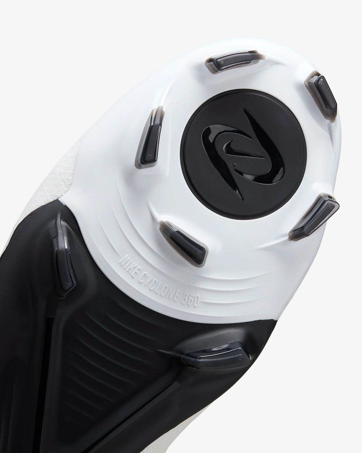 Nike Phantom Luna 2 Pro FG High-Top Football Boot
