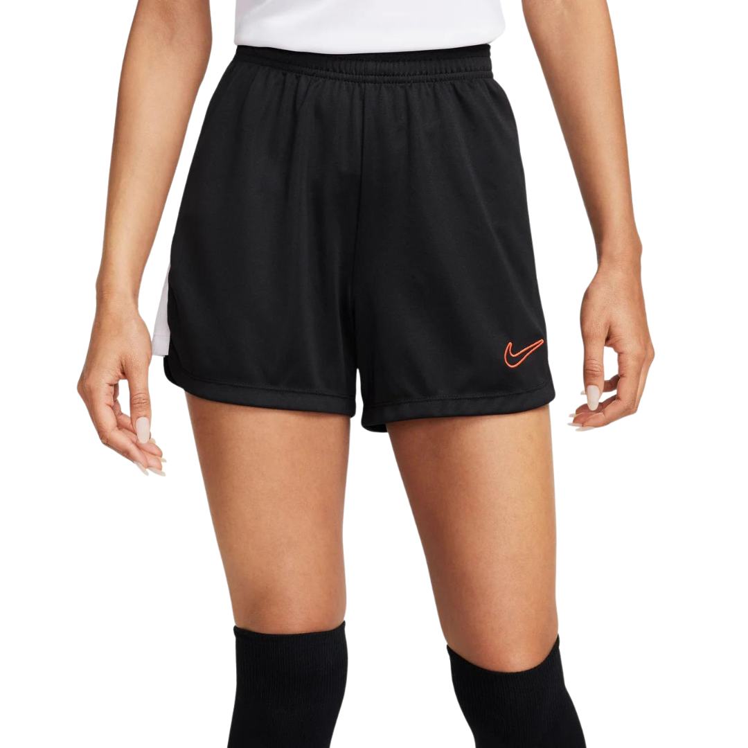 Nike Dri-FIT Academy 23 Pantalón corto de fútbol para mujer 